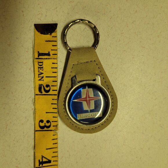 NOS Vintage 70’s/80’s Lincoln suede keychain/key ring Blue/red - Picture 3 of 3